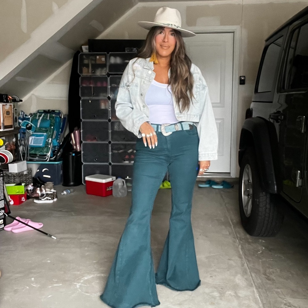 Flare Jeans